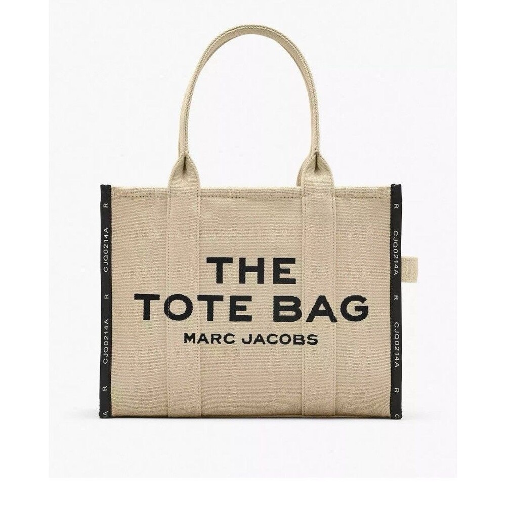Marc Jacobs The Tote Bag Warm Sand M0017048-263 New with Tags